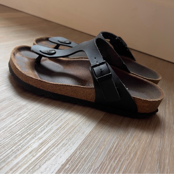 Birkenstock Gizeh Sandals Size 38 (US 7- 7.5) – black leather Thong Sandals - Picture 6 of 9